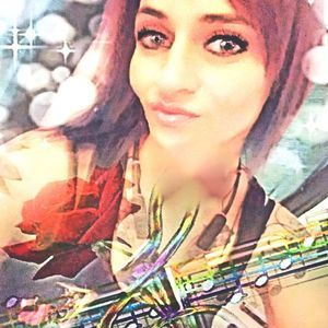 Meet your Posher, Sharon